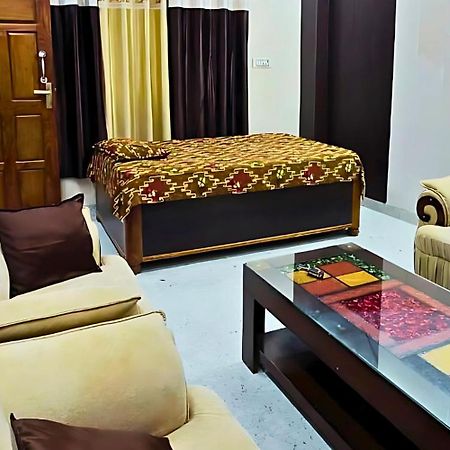 Ramayana Grand Hotel Ayodhya Exterior foto